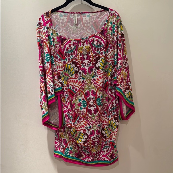 Trina Turk Red and Pink Graphic Bell Sleeve Tunic - Picture 6 of 6